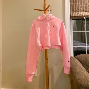 Cropped pink Champion hoodie